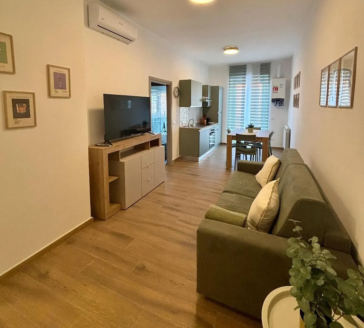 Flavio Gioia Apartment location